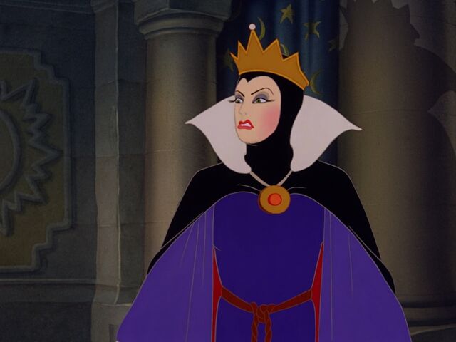 File:Queen2-0001081.jpg