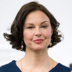Ashley judd face