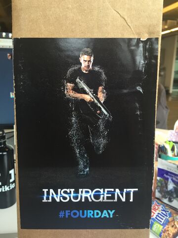 File:Fourday-package sticker.jpg