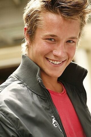 File:Nick roux.jpg