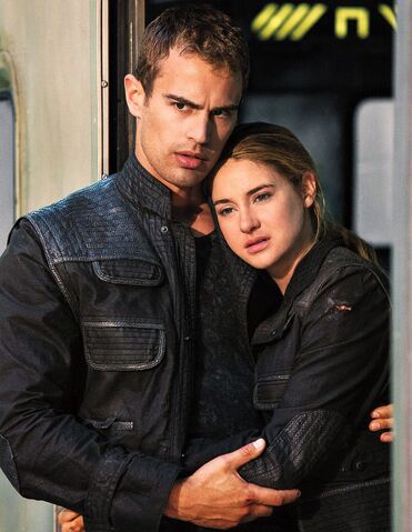 File:Divergent fourtris124.jpg