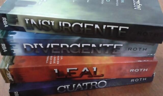 Archivo:Slider libros.jpg