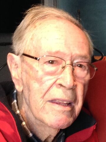 Archivo:Claudio Rodríguez.jpg