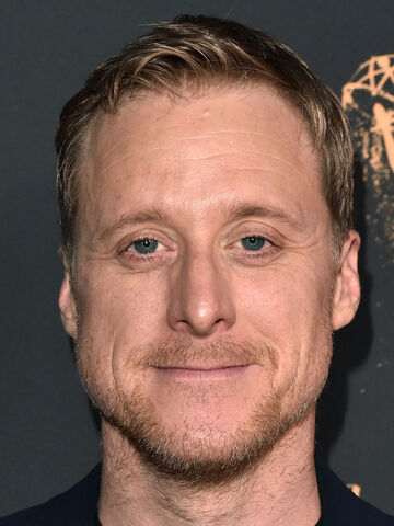 Archivo:Alan Tudyk.jpg