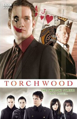 Ficheiro:The Twilight Streets.jpg