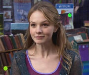 Sally-sparrow-carey-mulligan-3.jpg