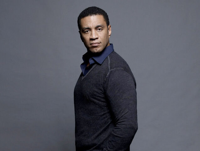 File:Season2promo32.jpg