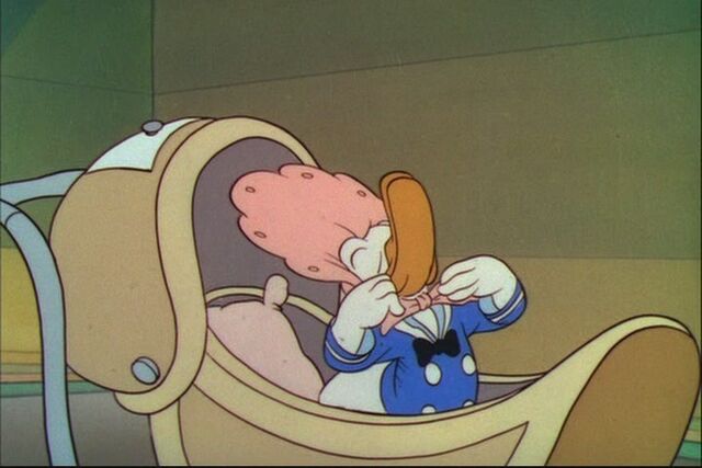 File:Donald Duck Modern Inventions 077.jpg