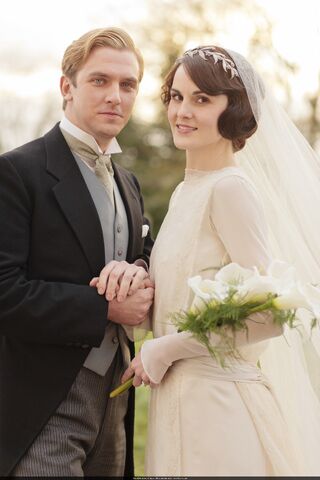 File:Mary Matthew Wedding.jpg