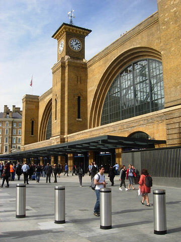 File:KingsCrossStation.jpg