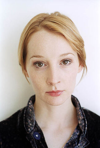 File:Emma Lowndes.jpg