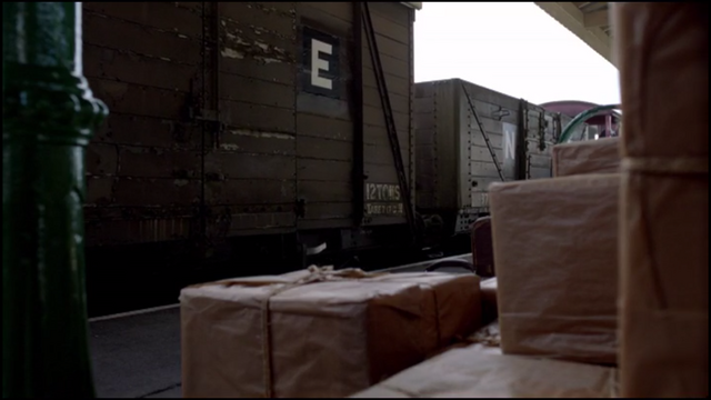 File:BoxVansS2E1.png