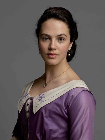 Datei:Sybil Crawley.png