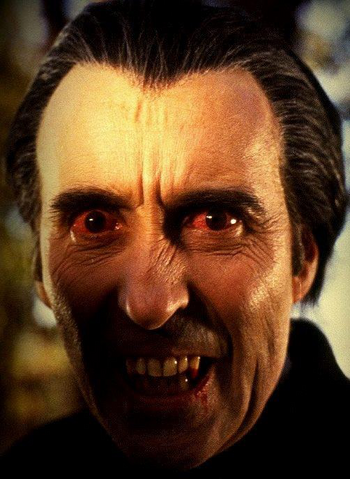 File:LeeDracula.png