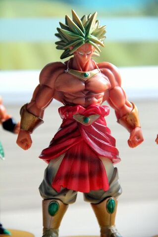 File:Broly frompiccolobardockset a.jpg