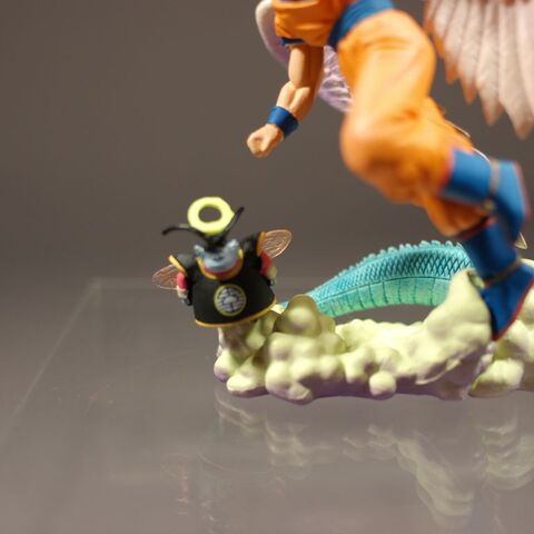 File:Megahouse-Paradise-Kai-C.jpg