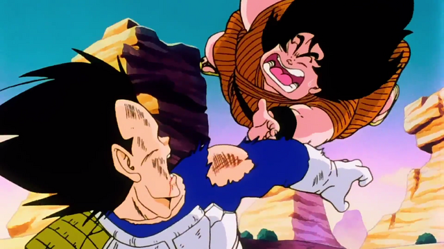 File:YajirobeAttacksVegeta.Ep.035.png