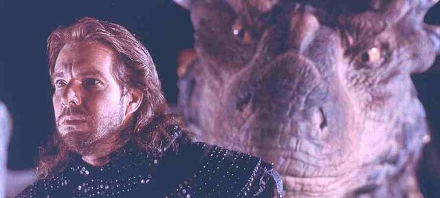 File:Bowen-and-Draco-dragonheart-and-dragonheart-2-16286205-899-406.jpg