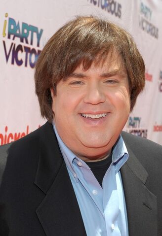 File:DanSchneider.jpg