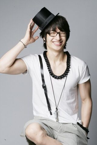 Archivo:Son Ho Young2.jpg