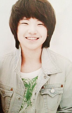 Archivo:Lee Jihoon.jpg