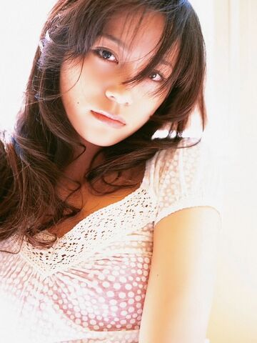 Archivo:Mashiko Rie2.jpg
