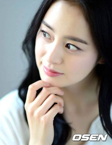 Archivo:Kim Tae Hee45.jpg