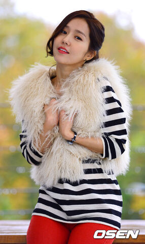 Archivo:Lee Jin19.jpg