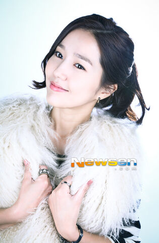 Archivo:Lee Jin13.jpg