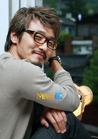 Archivo:Lee Sung Jae1.jpg