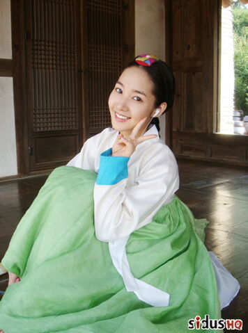 Archivo:Park Min Young5.jpg