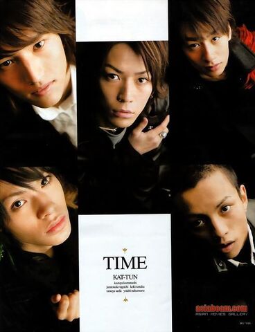 Archivo:KAT-TUN 08.jpg