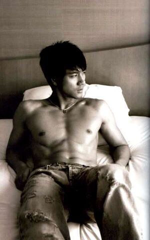 Archivo:Lee Hom Wang5.jpg