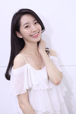 Jung Mo Re.jpg