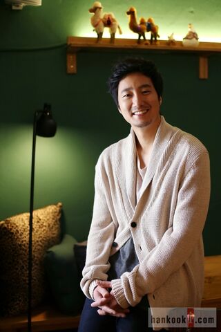 Archivo:Park Hae Il24.jpg