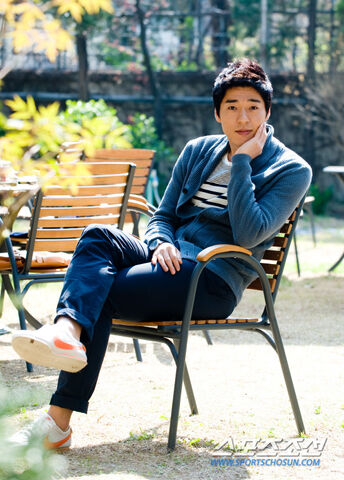 Archivo:Suh Ji Suk14.jpg