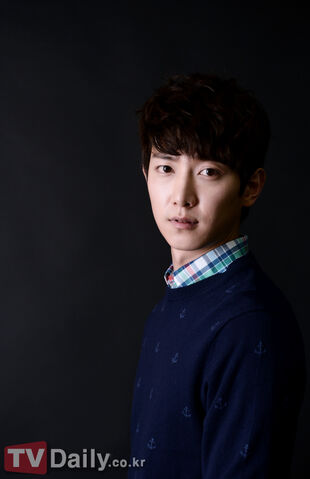 Archivo:Lee Jung Hyuk8.jpg