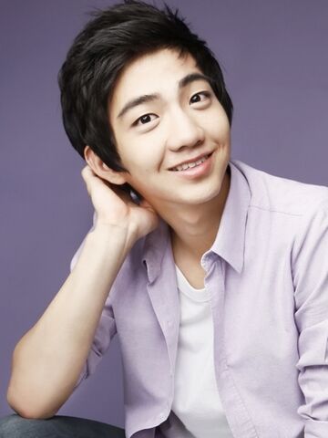 Archivo:Joo Min Soo3.jpg