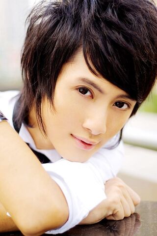 Archivo:Xiang Ding.jpg