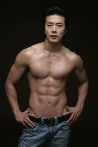 Archivo:Kwon-sang-woo.jpg