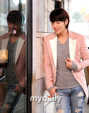 Archivo:Jang Geun Suk9.jpg