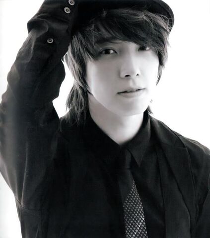 Archivo:Donghae (2).jpg
