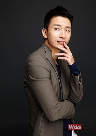 Archivo:Lee Yong Joo17.jpg