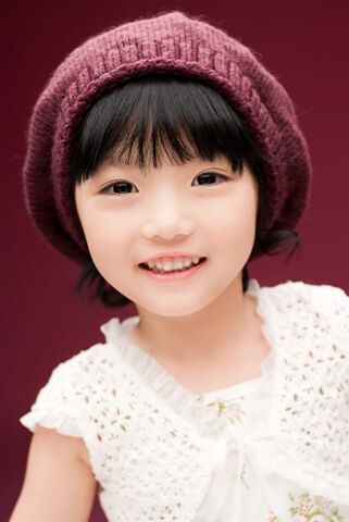Archivo:Hwang Eun Hye2.jpg