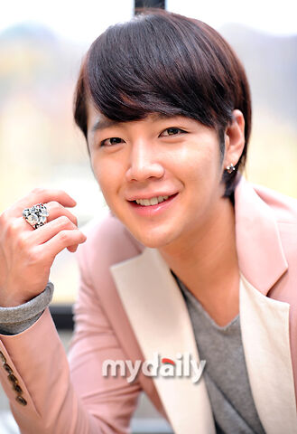 Archivo:Jang Geun Suk35.jpg