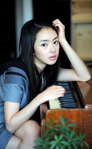 Archivo:Seo Woo12.jpg