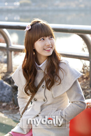 Archivo:Suzy-in-Dream-High-baek-suzy-18841891-400-601.jpg