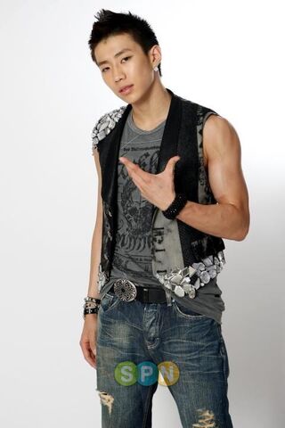 Archivo:Jae Bum4.jpg