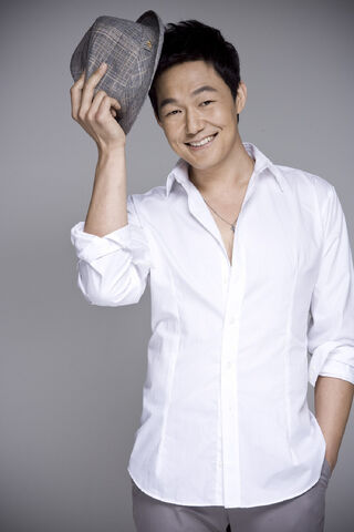 Archivo:Park Sung Woong2.jpg