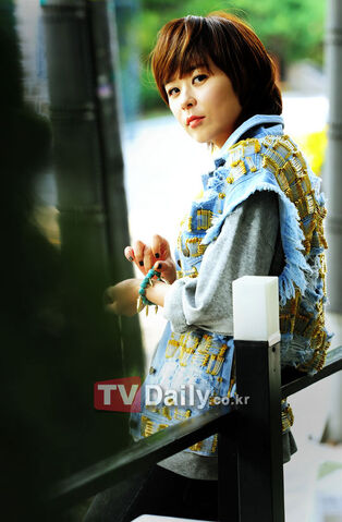 Archivo:Choi Kang Hee9.jpg